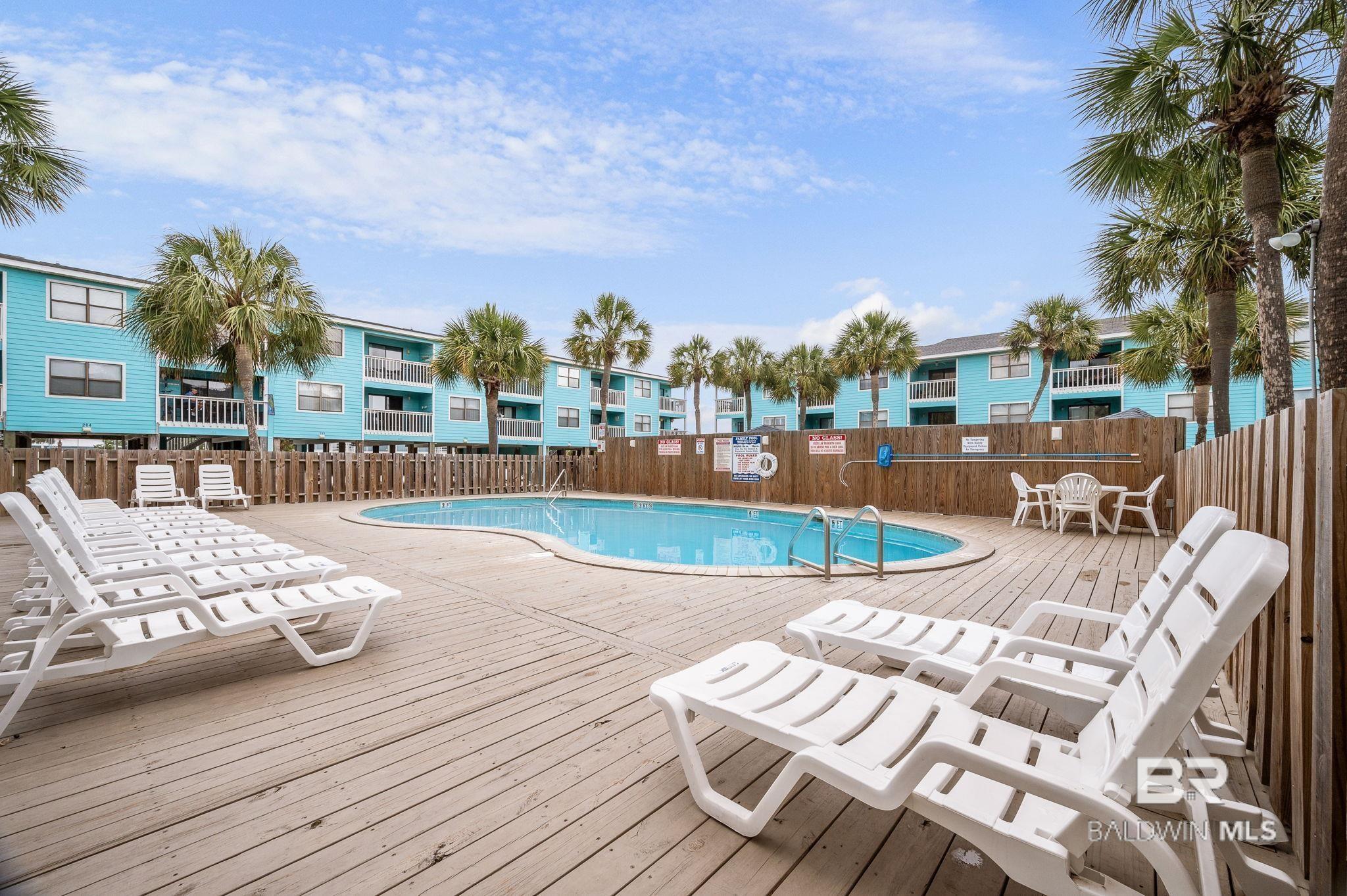 Gulf Shores Condos from $300,000 to $400,000