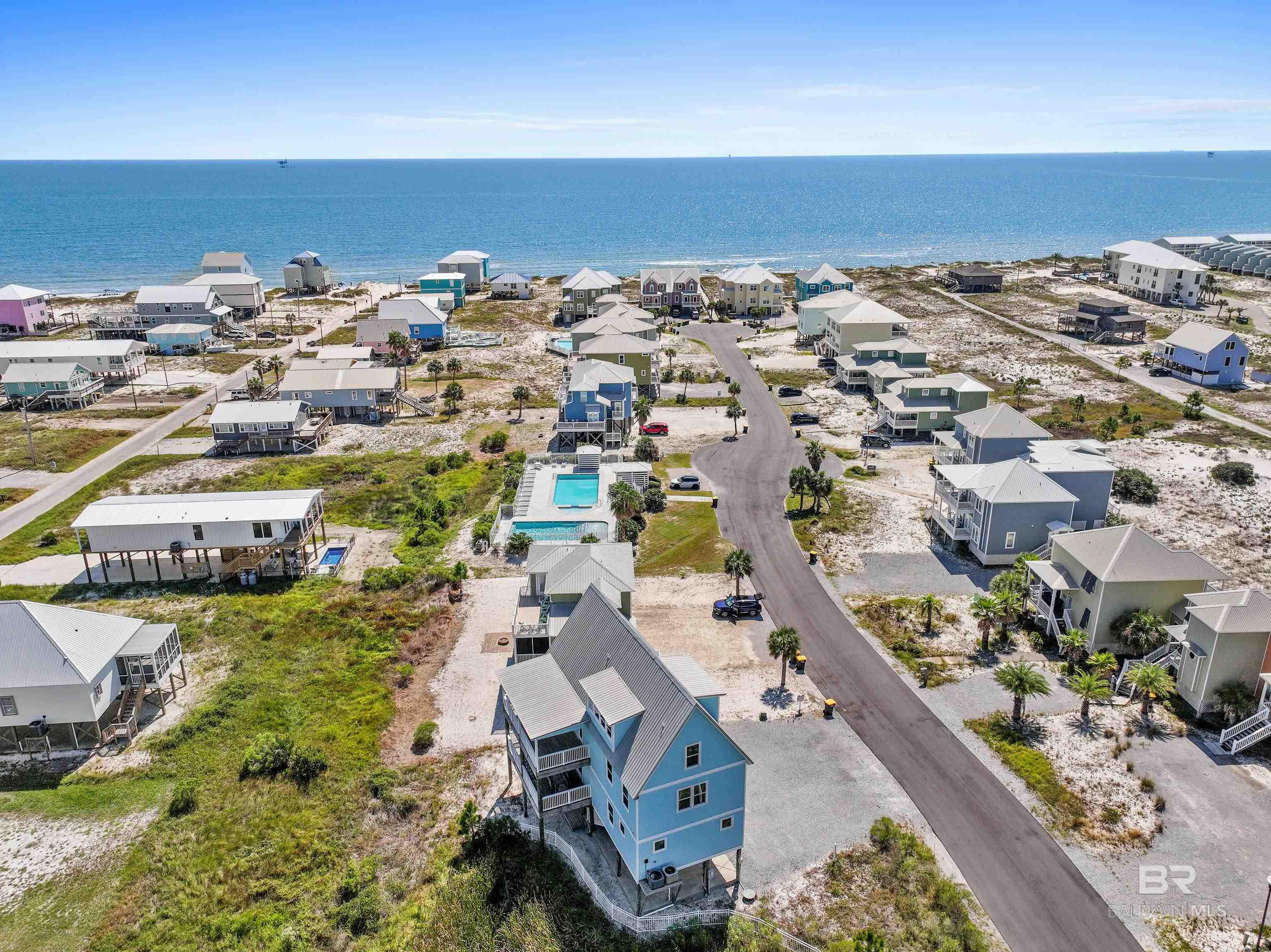 450 S Breakers Lane, Gulf Shores, AL, 36542