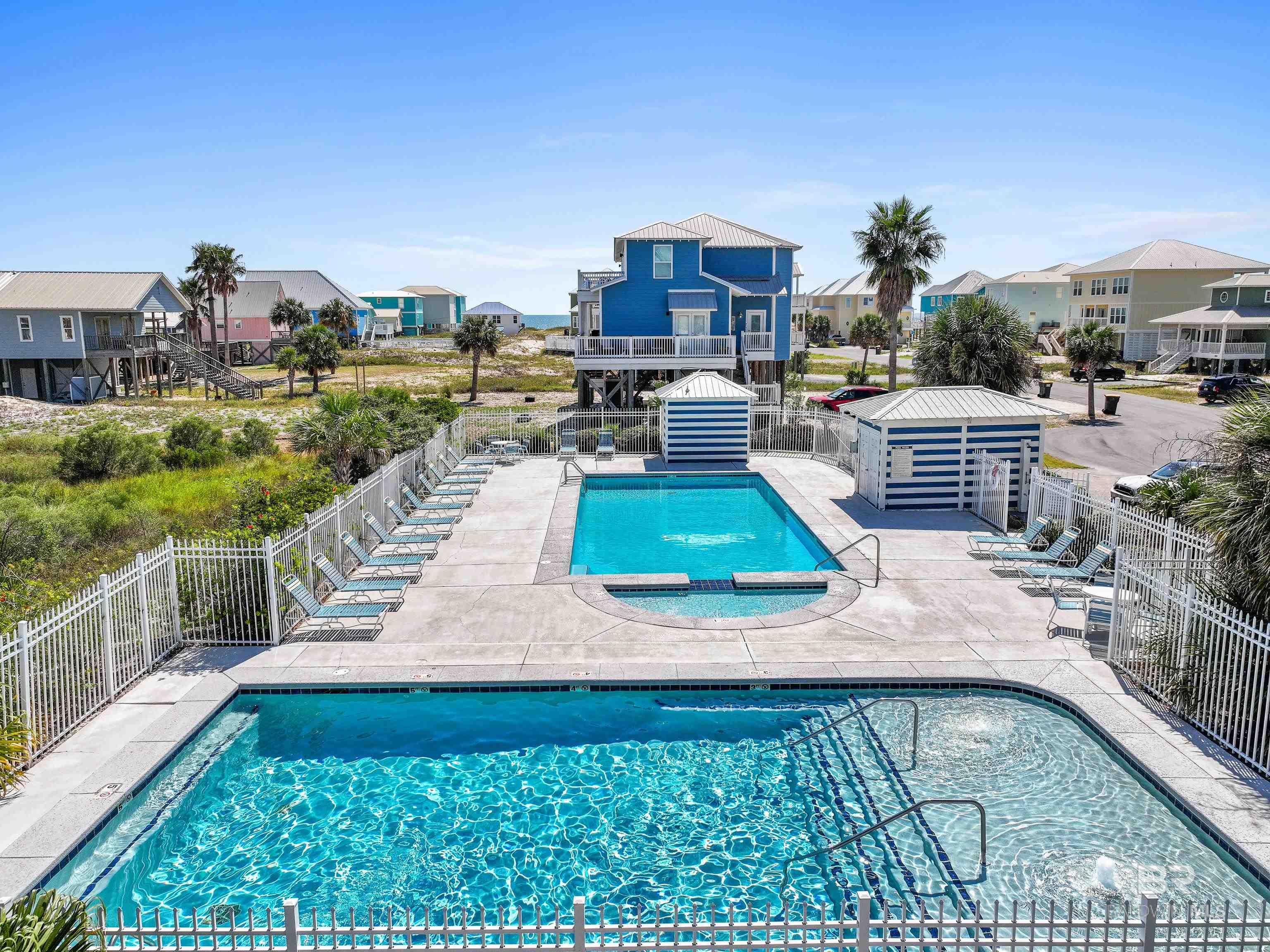 450 S Breakers Lane, Gulf Shores, AL, 36542