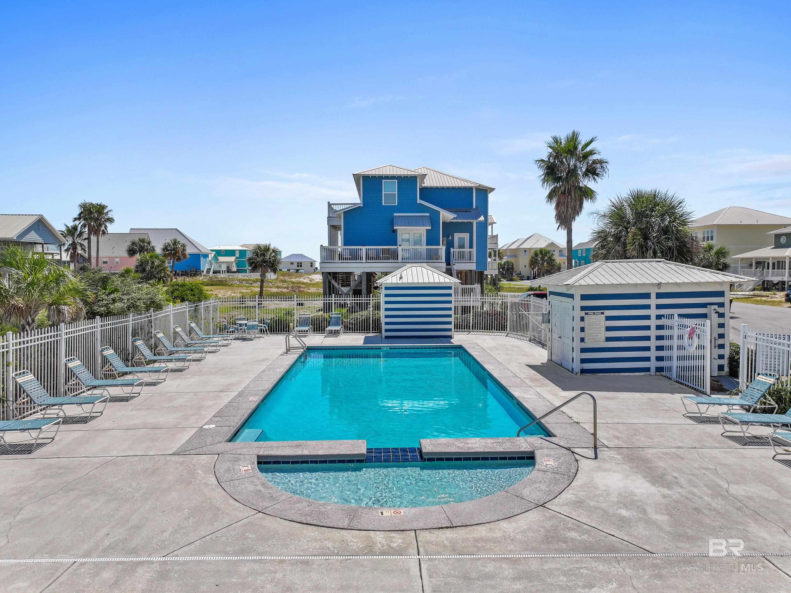 450 S Breakers Lane, Gulf Shores, AL, 36542