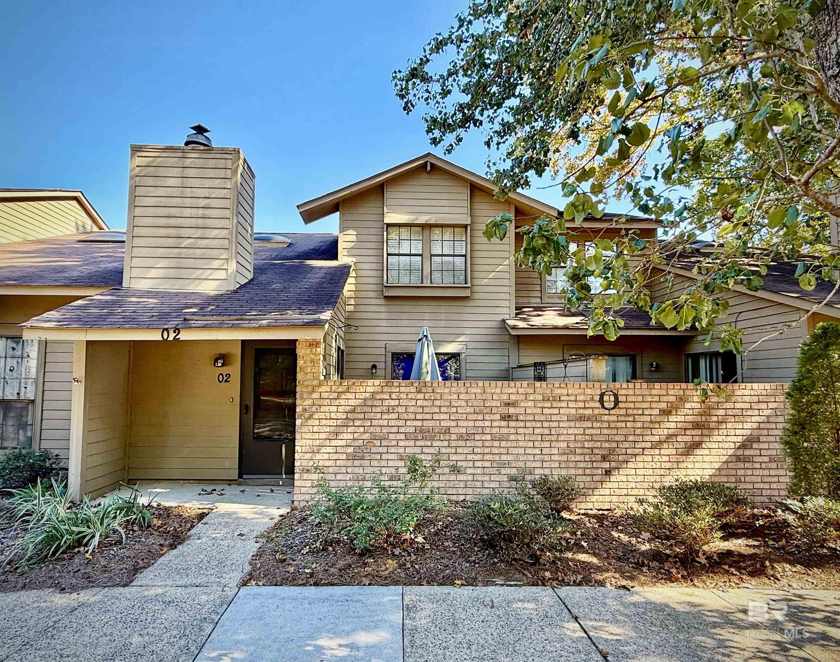 Daphne High School - Homes For Sale