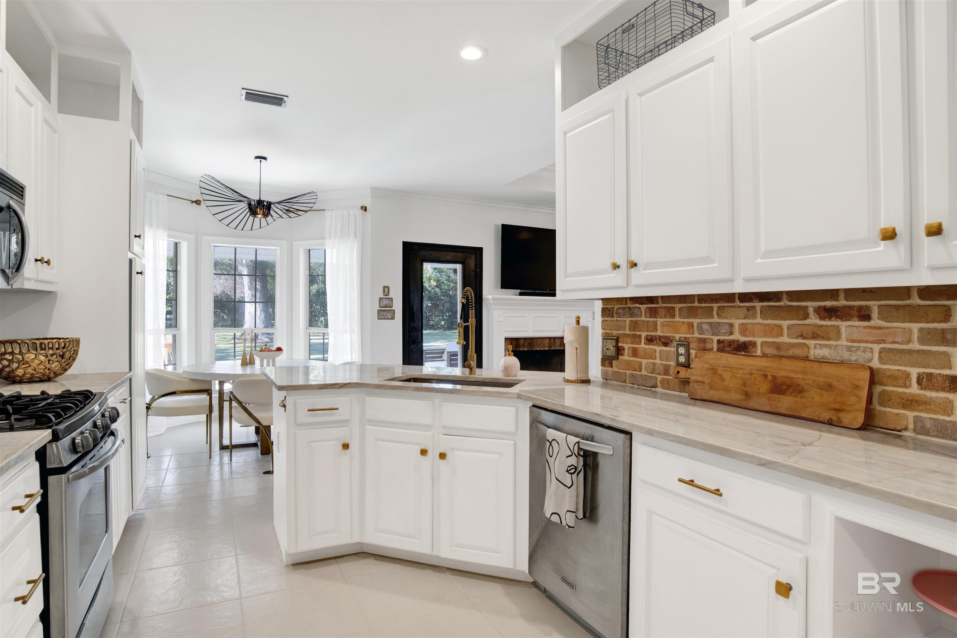 24843 W Bridges Drive, Daphne, AL, 36526