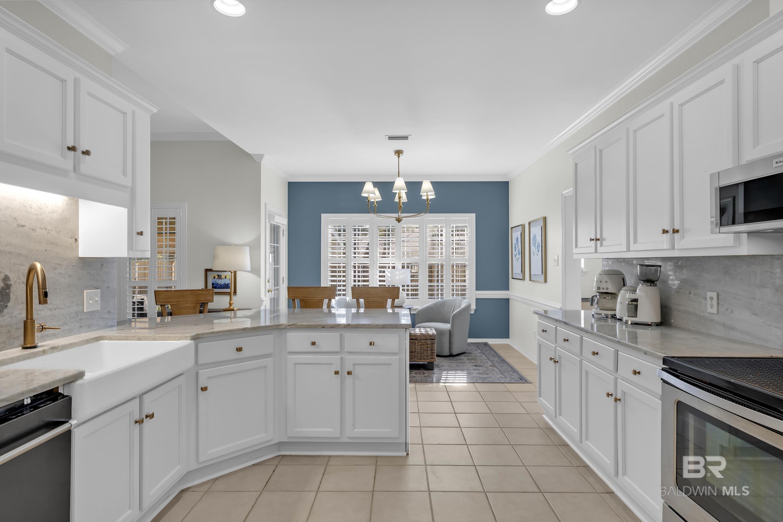 9820 Sommerset Drive, Daphne, AL, 36526