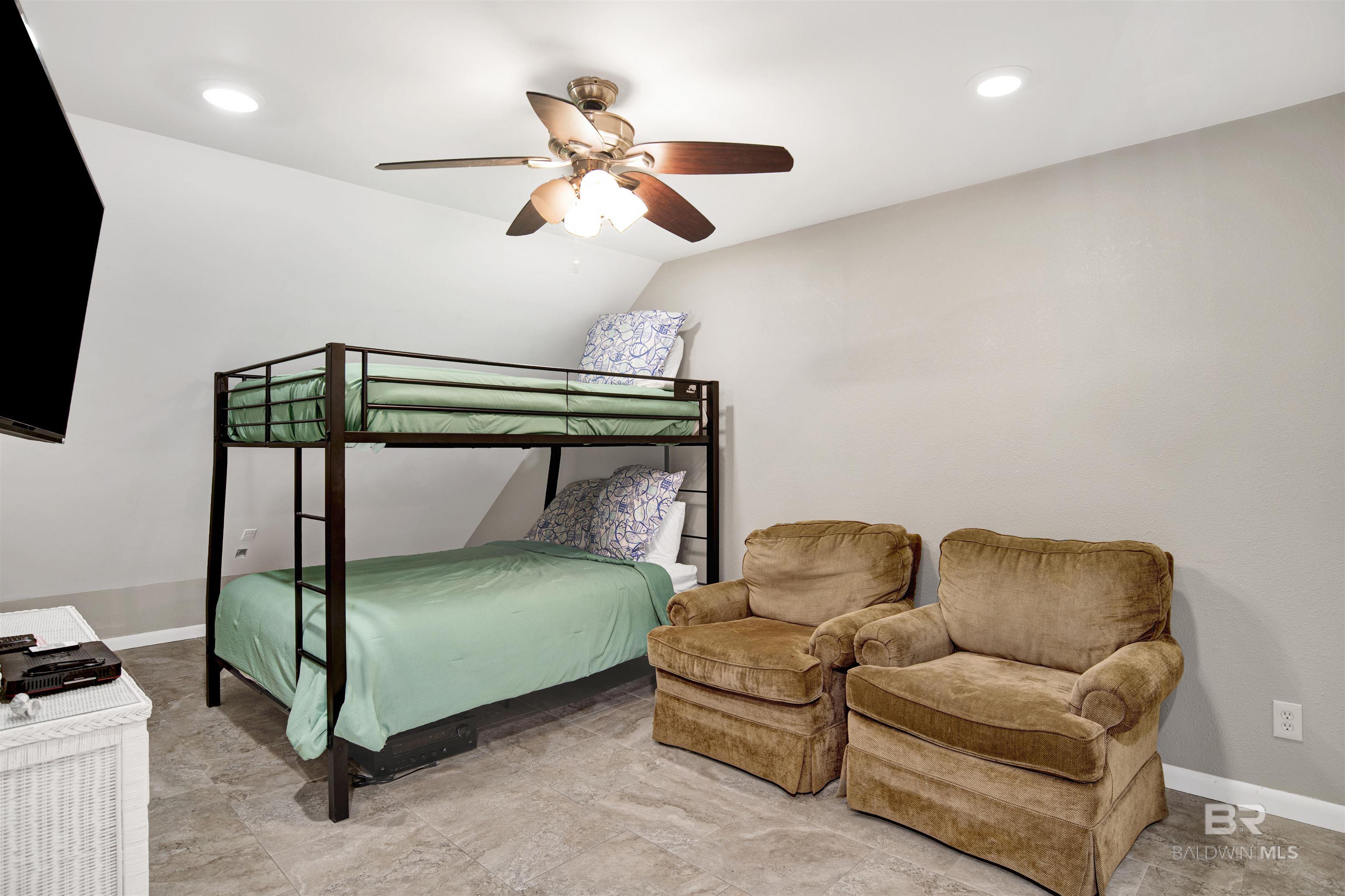 317 E Beach Boulevard UNIT 305-b, Gulf Shores, AL, 36542