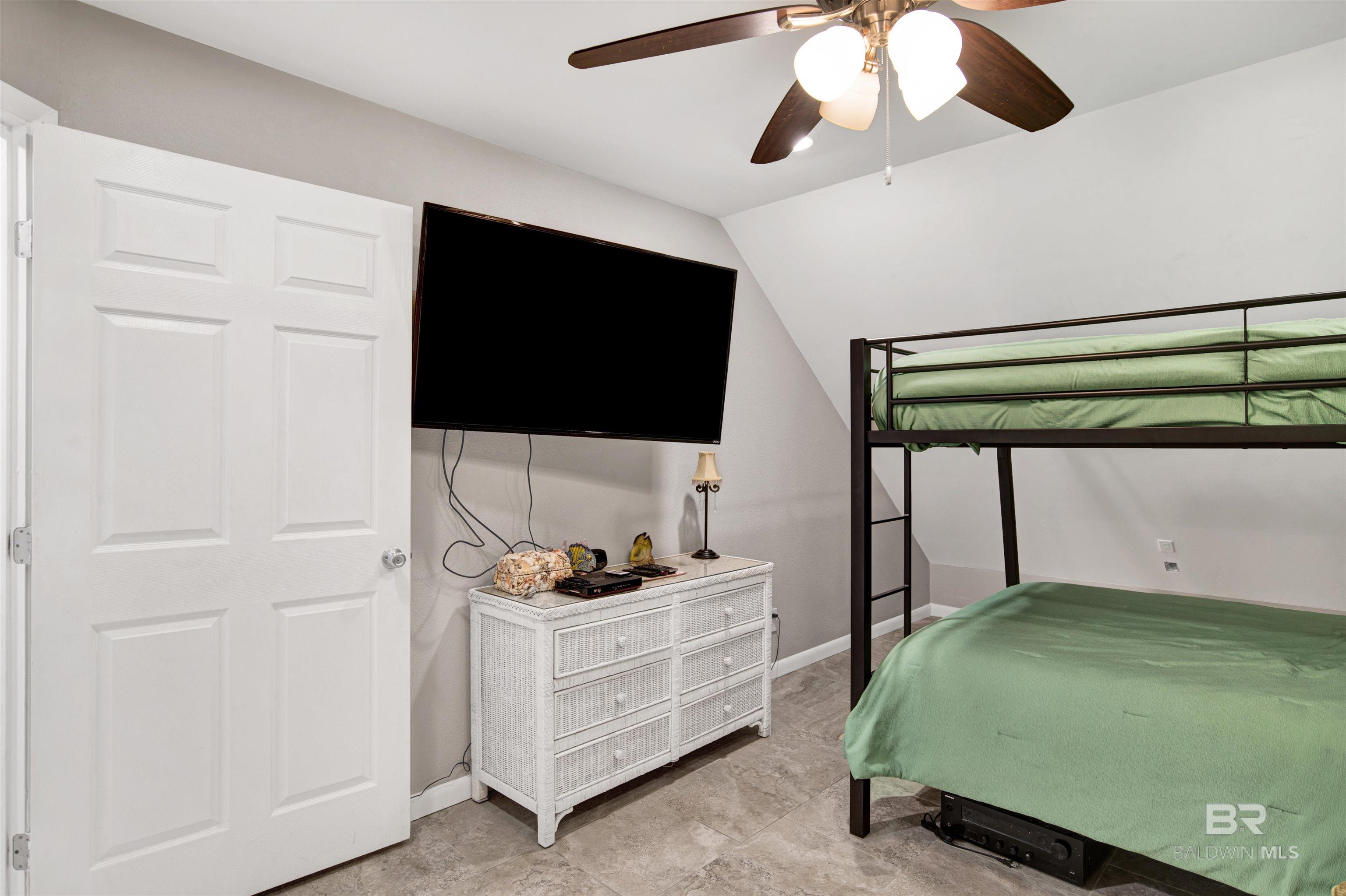 317 E Beach Boulevard UNIT 305-b, Gulf Shores, AL, 36542