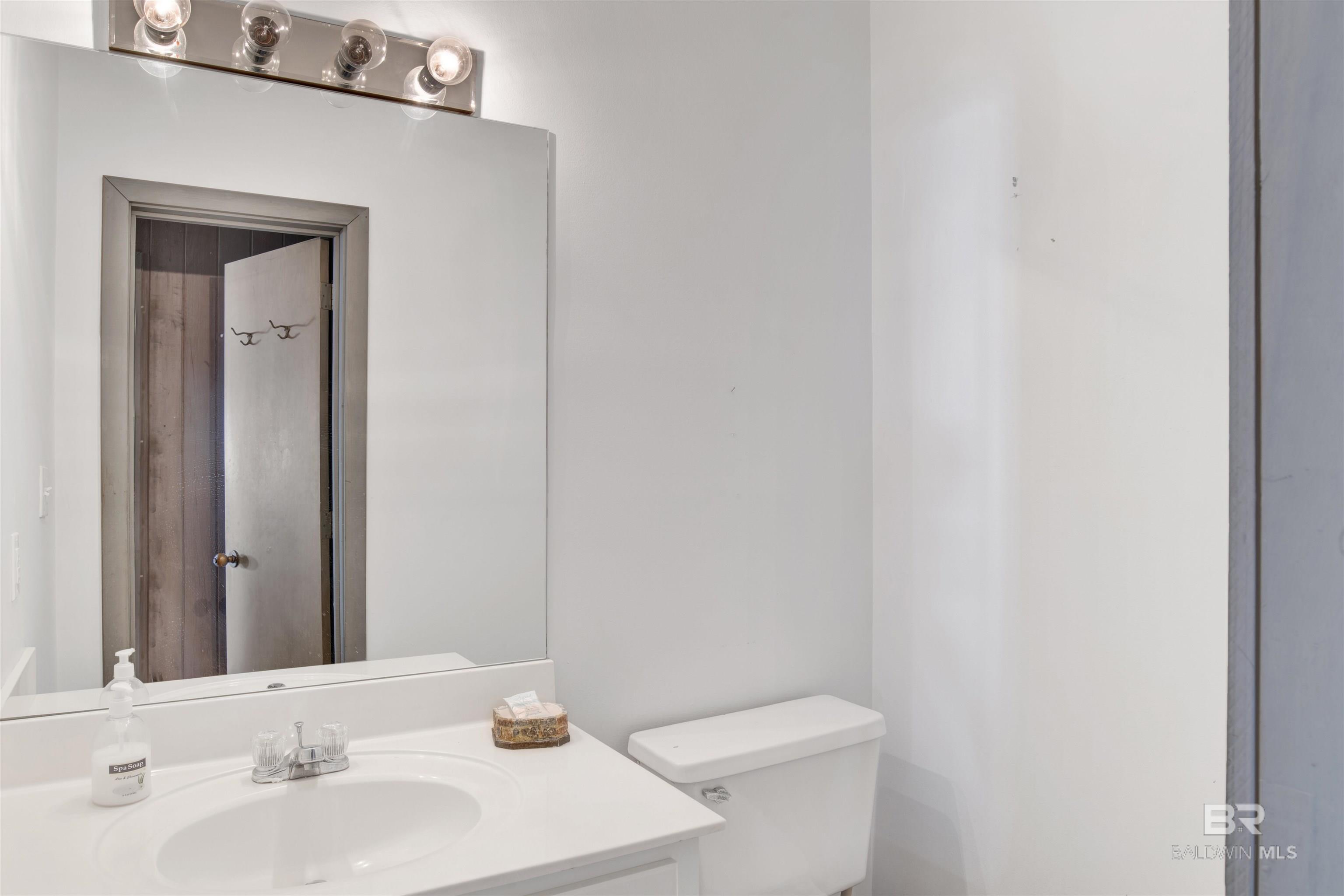 5894 Beach Boulevard, Gulf Shores, AL, 36542