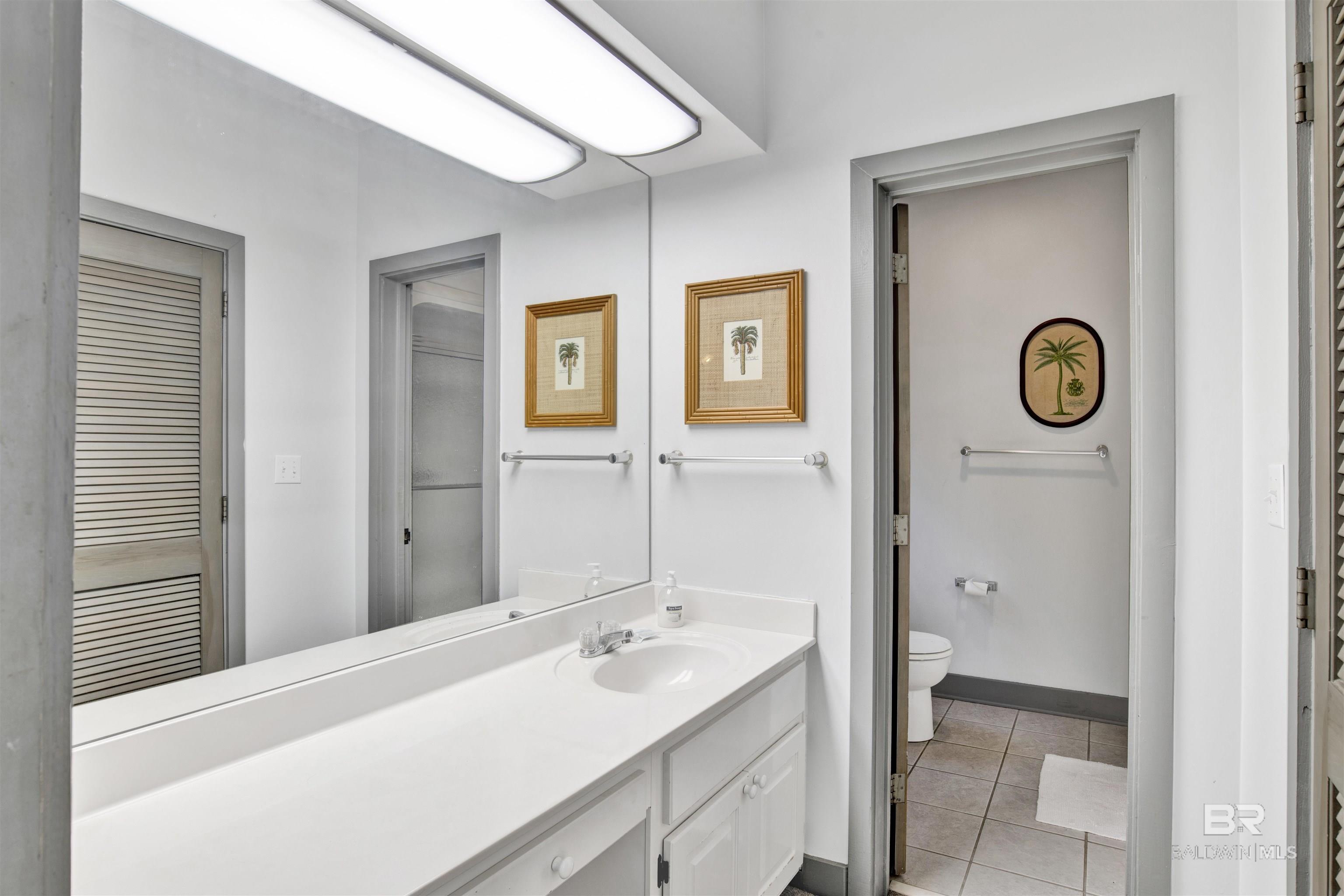 5894 Beach Boulevard, Gulf Shores, AL, 36542