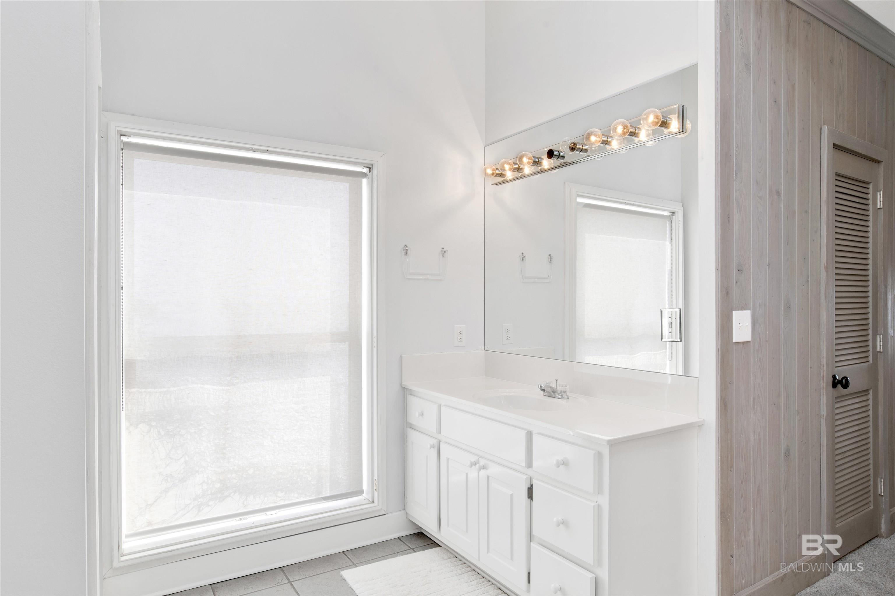 5894 Beach Boulevard, Gulf Shores, AL, 36542