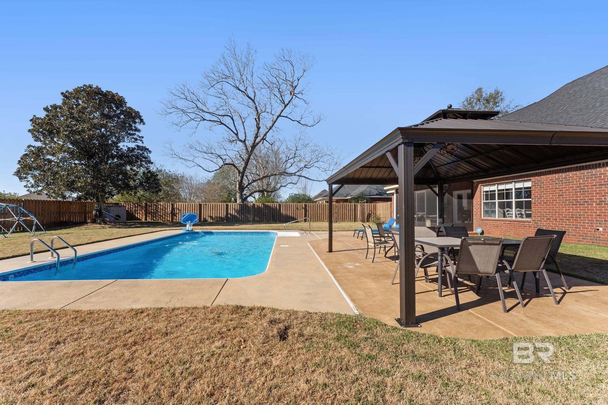 10592 Sassaman Court, Daphne, AL, 36526