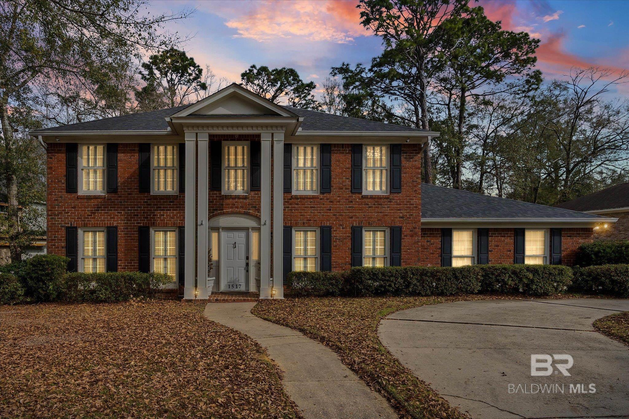 1517 E Ridgeland Road