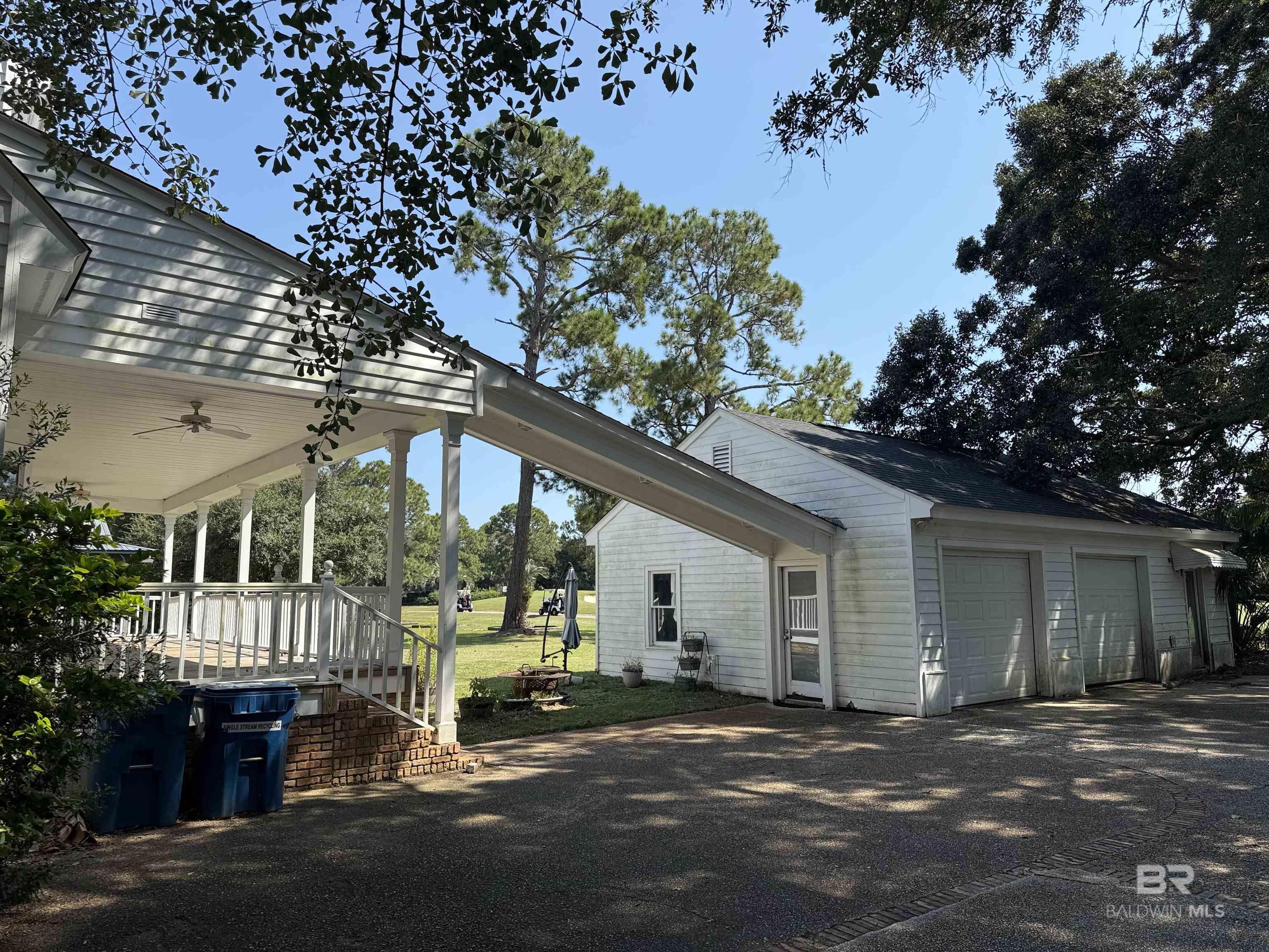 417 Wedgewood Drive, Gulf Shores, AL, 36542-3047