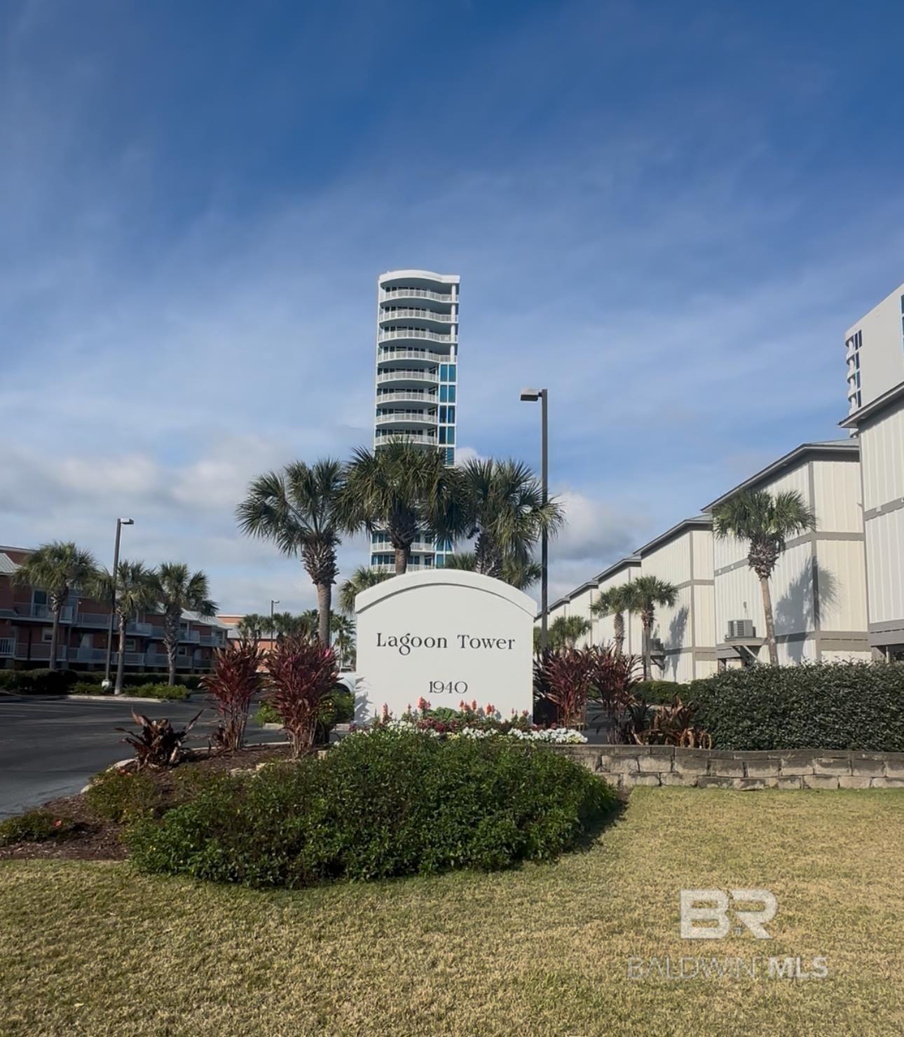 1940 W Beach Boulevard