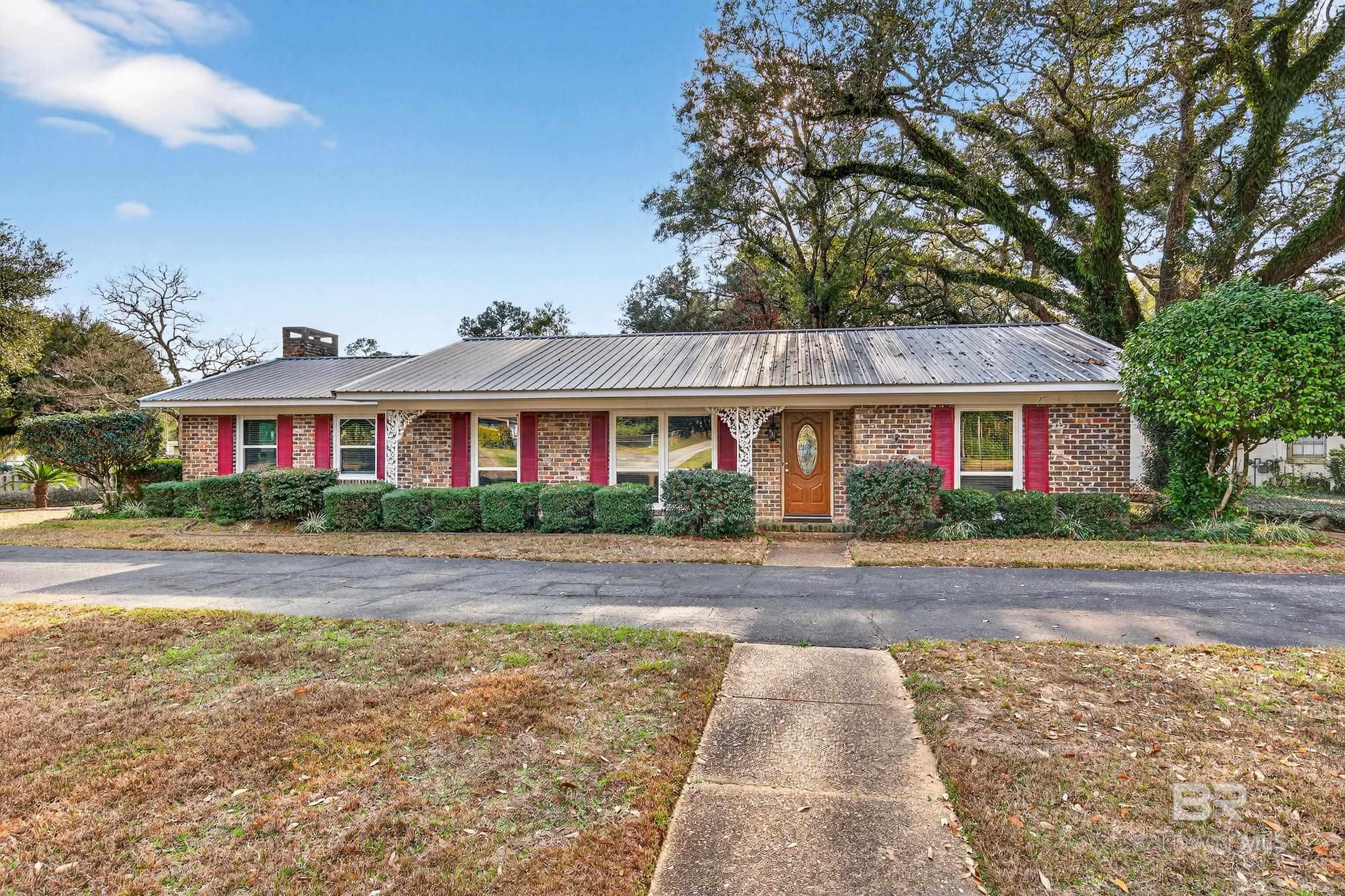 3150 Maudelayne Drive