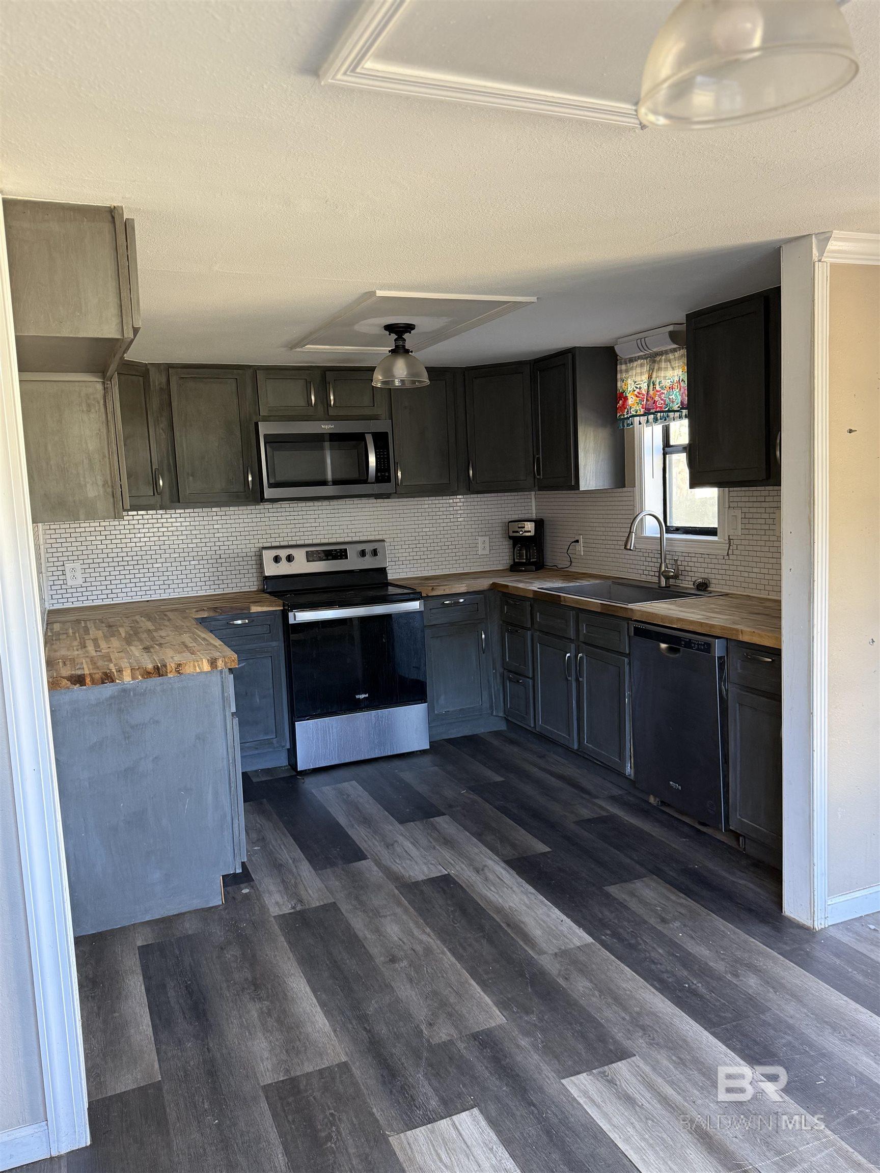 Homes for sale in Theodore, AL | 6745 Carol Plantation Road, Theodore, AL 36582 | MLS# 390035