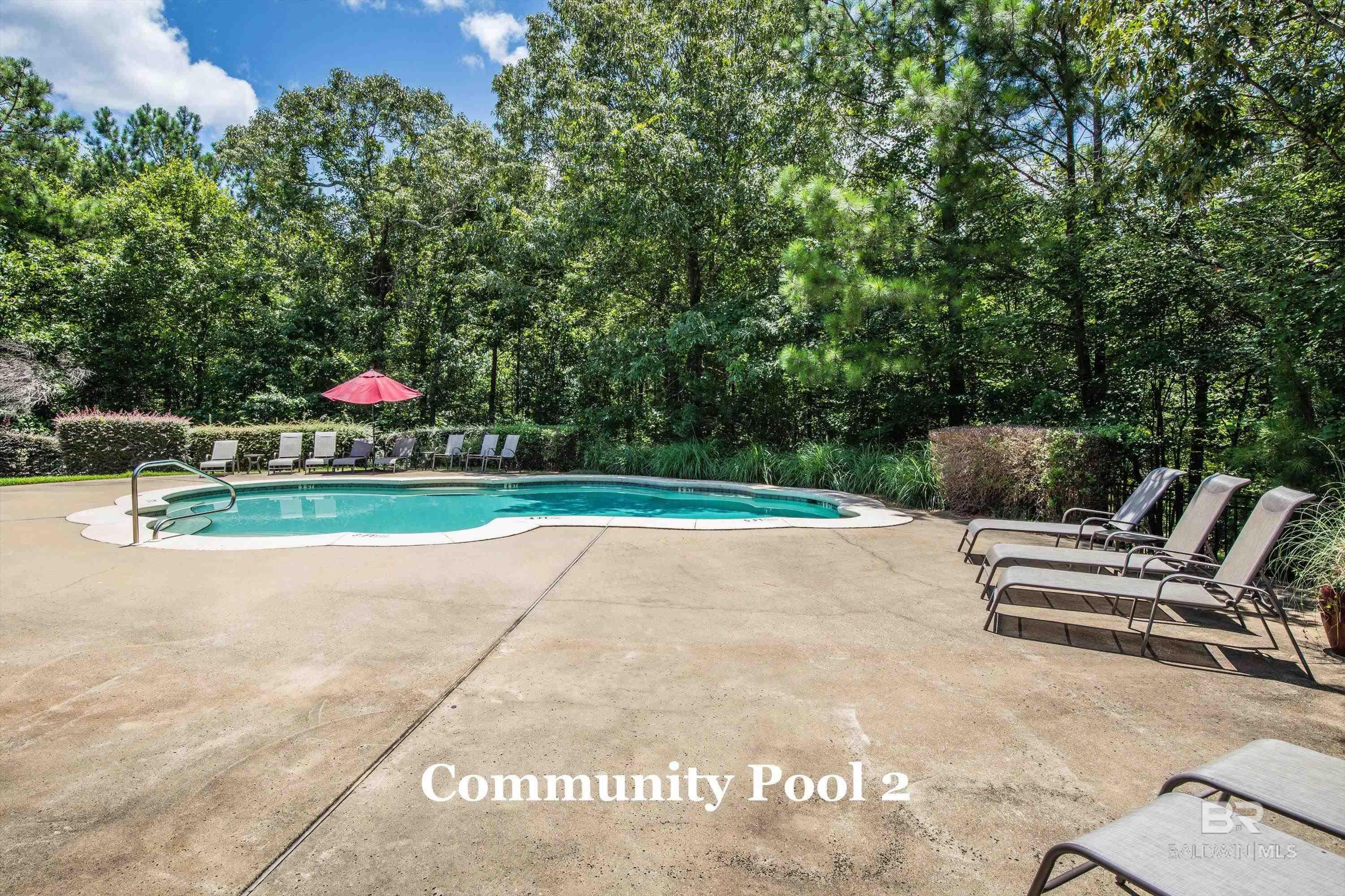 Homes for sale in Dadeville, AL | 168 Village Circle, Dadeville, AL 36853 | MLS# 390283