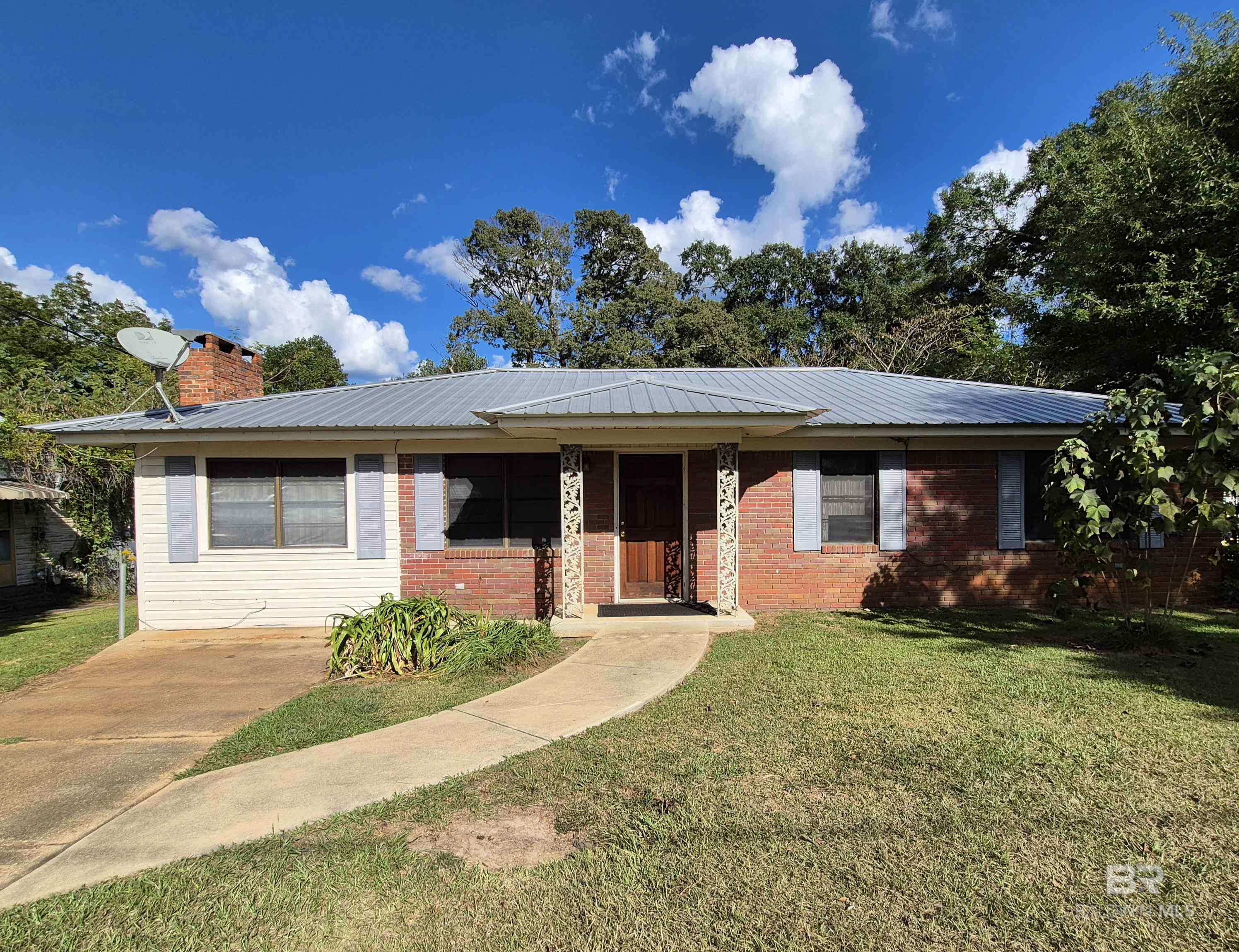 105 Elizabeth Street