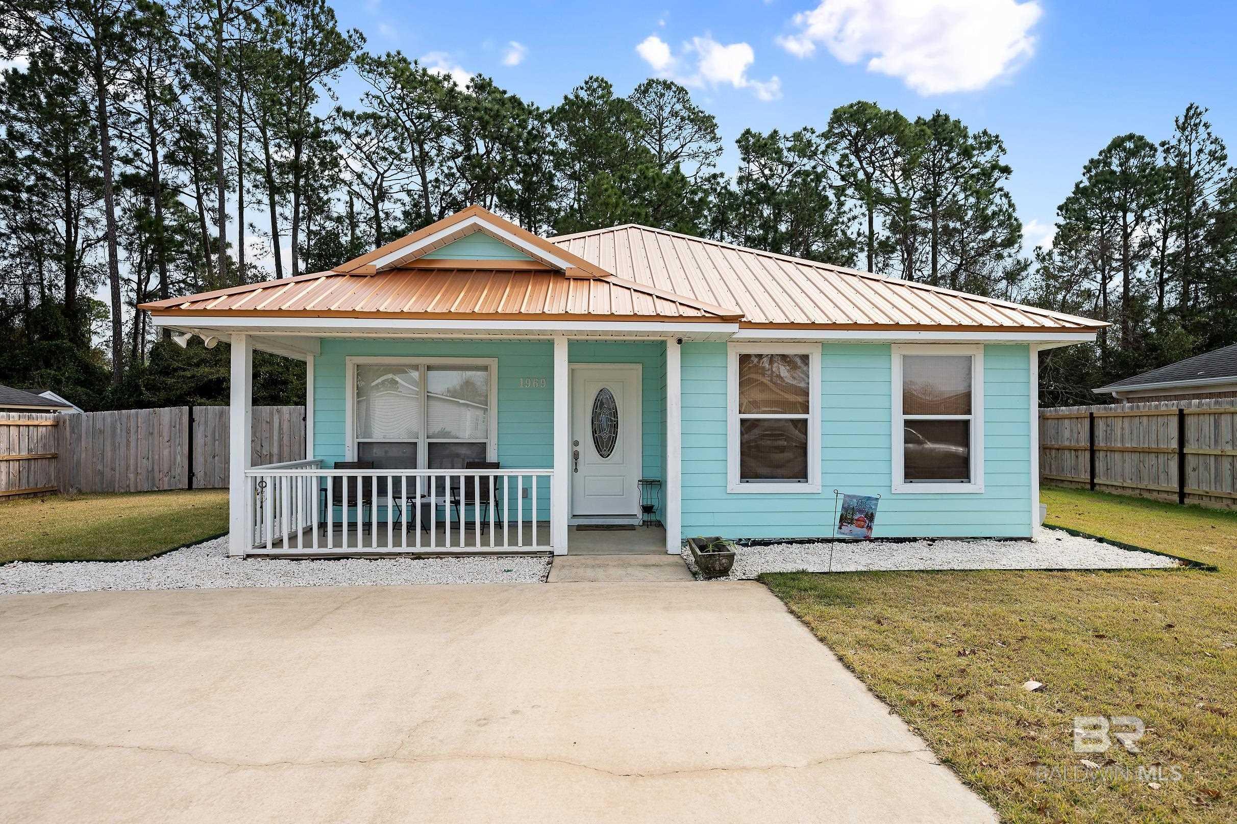 1969 Ridgewood Drive