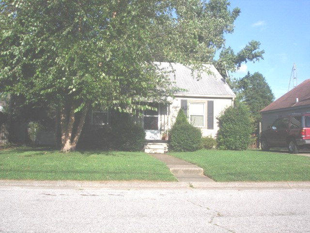 2009 Pearl St., Owensboro, Kentucky 42303, 3 Bedrooms Bedrooms, ,1 BathroomBathrooms,Single Family Residence,For Sale,Pearl St.,63894