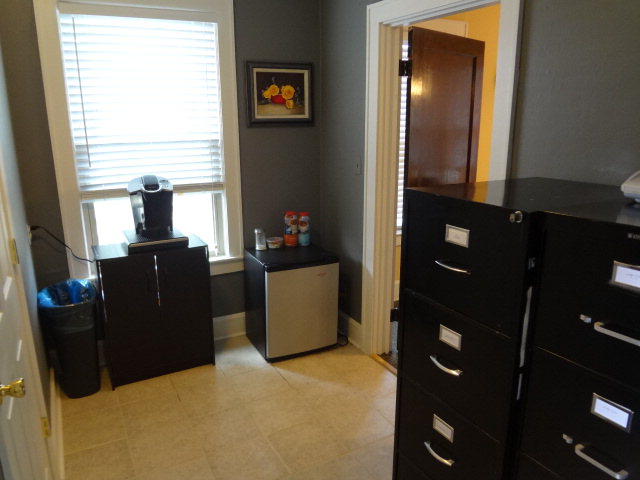 425 West 5th Street, Owensboro, Kentucky 42301, ,Office,For Sale,West 5th Street,65161