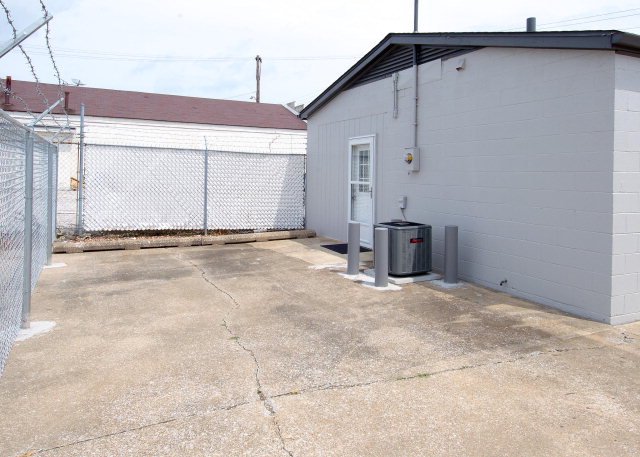 1710 Triplett St., Owensboro, Kentucky 42303, ,Retail,For Sale,Triplett St.,66963