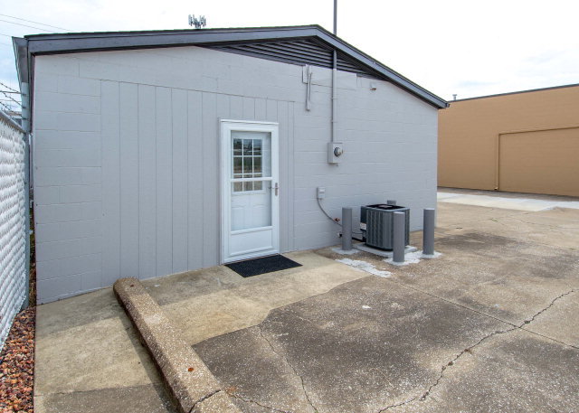 1710 Triplett St., Owensboro, Kentucky 42303, ,Retail,For Sale,Triplett St.,66963