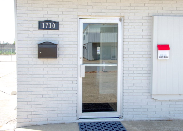 1710 Triplett St., Owensboro, Kentucky 42303, ,Retail,For Sale,Triplett St.,66963