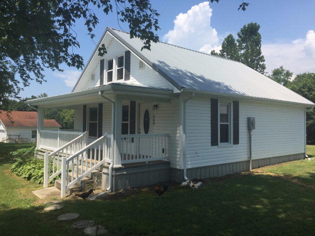 363 East Main Street, Fordsville, Kentucky 42343, 2 Bedrooms Bedrooms, ,1 BathroomBathrooms,Single Family Residence,For Sale,East Main Street,69324
