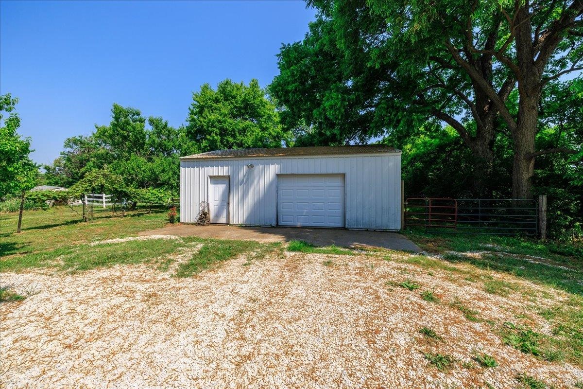 8057 Hwy 351, Henderson, Kentucky 42420, 5 Bedrooms Bedrooms, ,2 BathroomsBathrooms,Single Family Residence,For Sale,Hwy 351,7