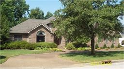 3714 Briarcliff Trace, Owensboro, Kentucky 42303, 4 Bedrooms Bedrooms, ,3 BathroomsBathrooms,Single Family Residence,For Sale,Briarcliff Trace,70530
