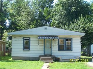 2514 Cravens Ave, Owensboro, Kentucky 42301, 2 Bedrooms Bedrooms, ,1 BathroomBathrooms,Single Family Residence,For Sale,Cravens Ave,71542