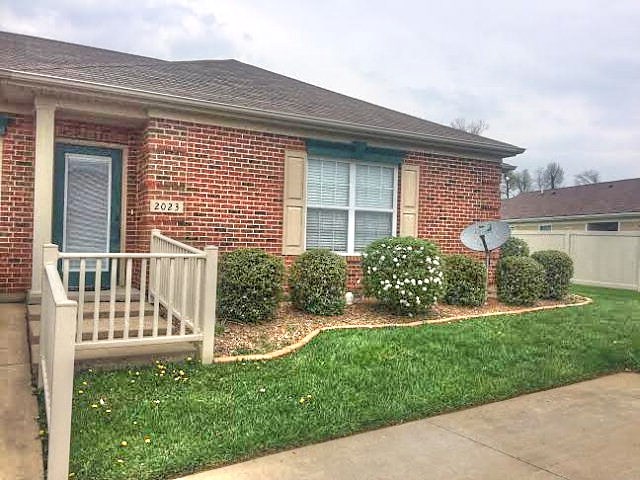 2023 Trillium Gardens, Owensboro, Kentucky 42303, 2 Bedrooms Bedrooms, ,2 BathroomsBathrooms,Single Family Residence,For Sale,Trillium Gardens,72271