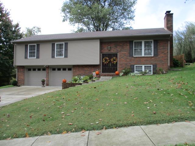 2326 Crescent Hill Court, Owensboro, Kentucky 42303, 4 Bedrooms Bedrooms, ,2 BathroomsBathrooms,Single Family Residence,For Sale,Crescent Hill Court,73595