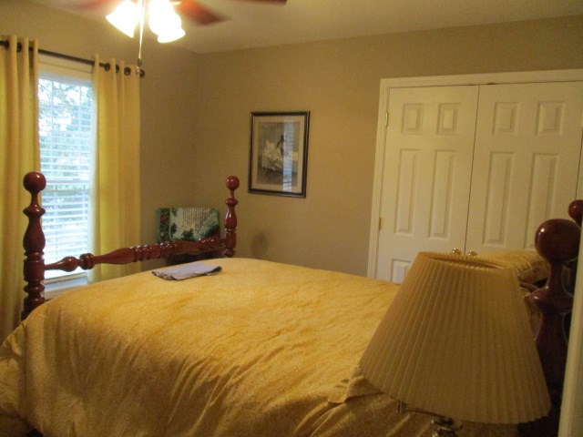 2326 Crescent Hill Court, Owensboro, Kentucky 42303, 4 Bedrooms Bedrooms, ,2 BathroomsBathrooms,Single Family Residence,For Sale,Crescent Hill Court,73595