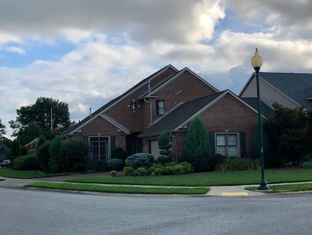 2310 Ford Ave., Owensboro, Kentucky 42301, 3 Bedrooms Bedrooms, ,2 BathroomsBathrooms,Single Family Residence,For Sale,Ford Ave.,74467