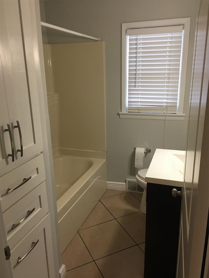 609 Lafayette Drive, Owensboro, Kentucky 42303, 3 Bedrooms Bedrooms, ,1 BathroomBathrooms,Single Family Residence,For Sale,Lafayette Drive,75365