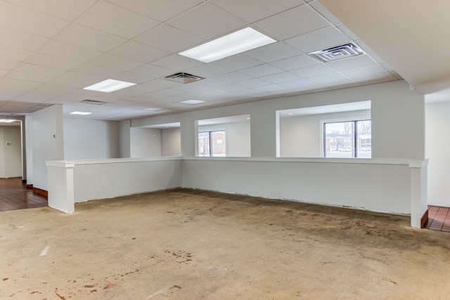 630 Emory Drive, Owensboro, Kentucky 42301, ,Retail,For Sale,Emory Drive,75572