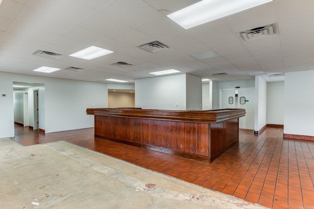 630 Emory Drive, Owensboro, Kentucky 42301, ,Retail,For Sale,Emory Drive,75572