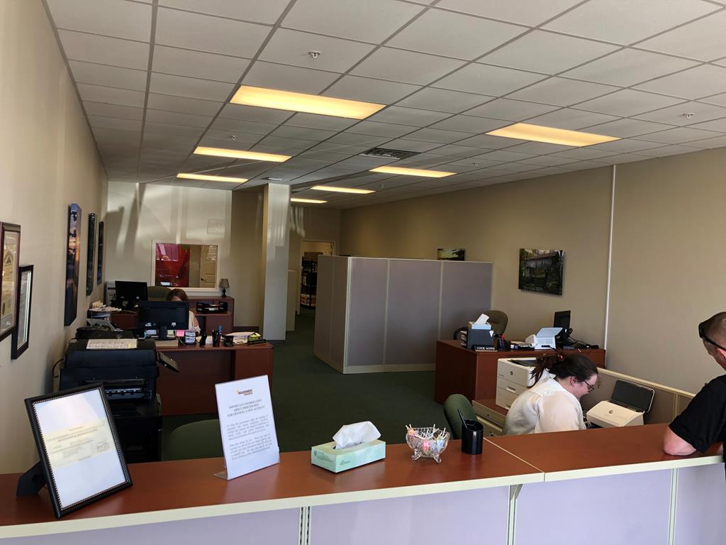 3245 Mount Moriah Avenue Unit 8, Owensboro, Kentucky 42303, ,Retail,For Sale,Mount Moriah Avenue Unit 8,76069