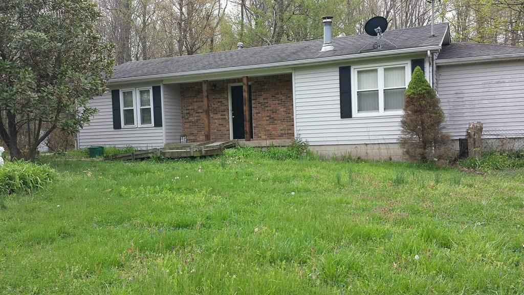 144 Big Country Rd W, Shepherdsville, Kentucky 40165, 2 Bedrooms Bedrooms, ,1 BathroomBathrooms,Single Family Residence,For Sale,Big Country Rd W,76467