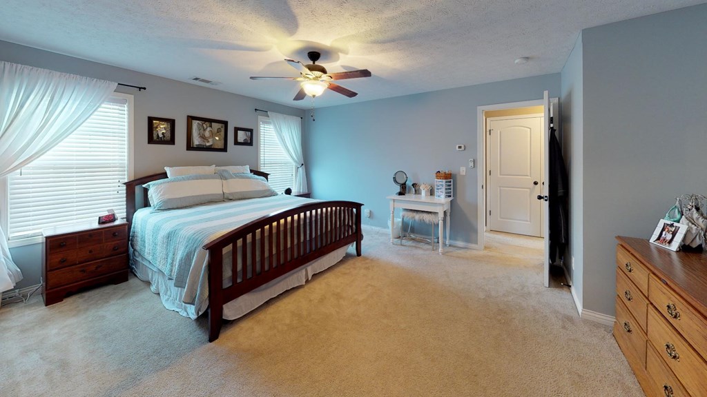2166 Summer Walk, Owensboro, Kentucky 42303, 4 Bedrooms Bedrooms, ,2 BathroomsBathrooms,Single Family Residence,For Sale,Summer Walk,77653