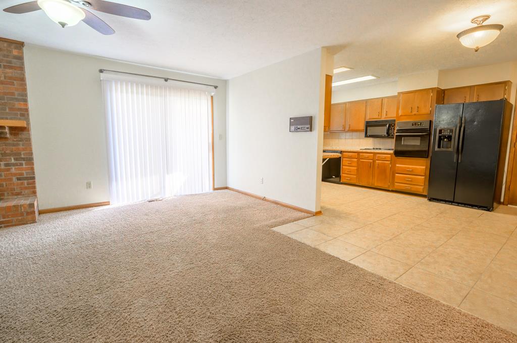 2911 Frederica Street, Owensboro, Kentucky 42303, 3 Bedrooms Bedrooms, ,2 BathroomsBathrooms,Single Family Residence,For Sale,Frederica Street,77735