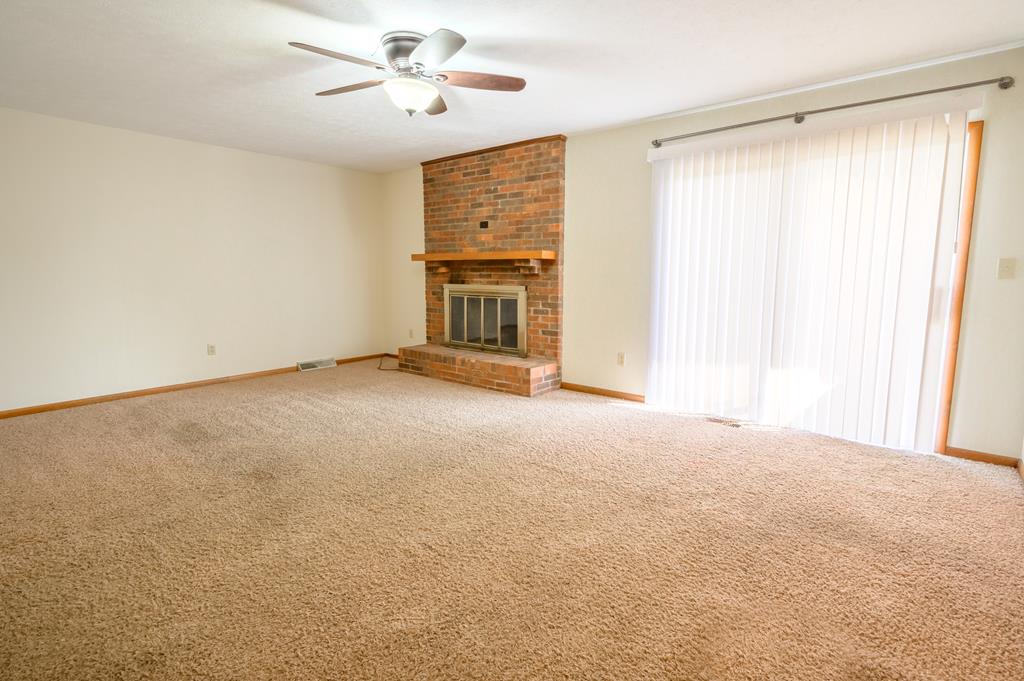 2911 Frederica Street, Owensboro, Kentucky 42303, 3 Bedrooms Bedrooms, ,2 BathroomsBathrooms,Single Family Residence,For Sale,Frederica Street,77735