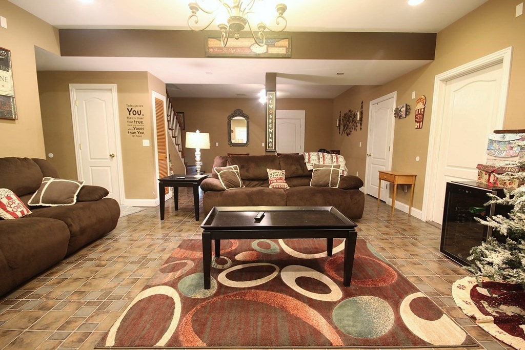 375 Terrebone Loop, Greenville, Kentucky 42345, 5 Bedrooms Bedrooms, ,4 BathroomsBathrooms,Single Family Residence,For Sale,Terrebone Loop,77869