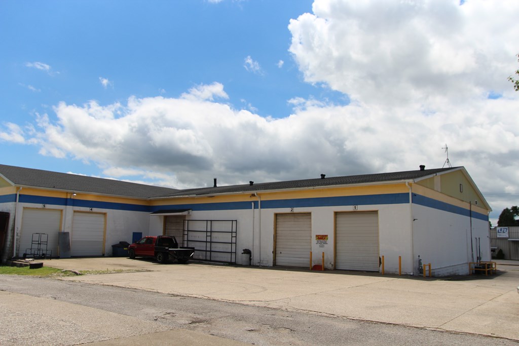 1709 Breckenridge Street, Owensboro, Kentucky 42303, ,Special Purpose,For Sale,Breckenridge Street,78105