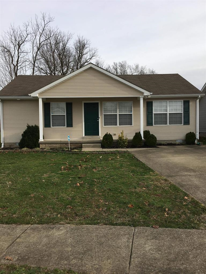 208 Paddle Wheel Court, Bowling Green, Kentucky 42103, 2 Bedrooms Bedrooms, ,1 BathroomBathrooms,Single Family Residence,For Sale,Paddle Wheel Court,78109