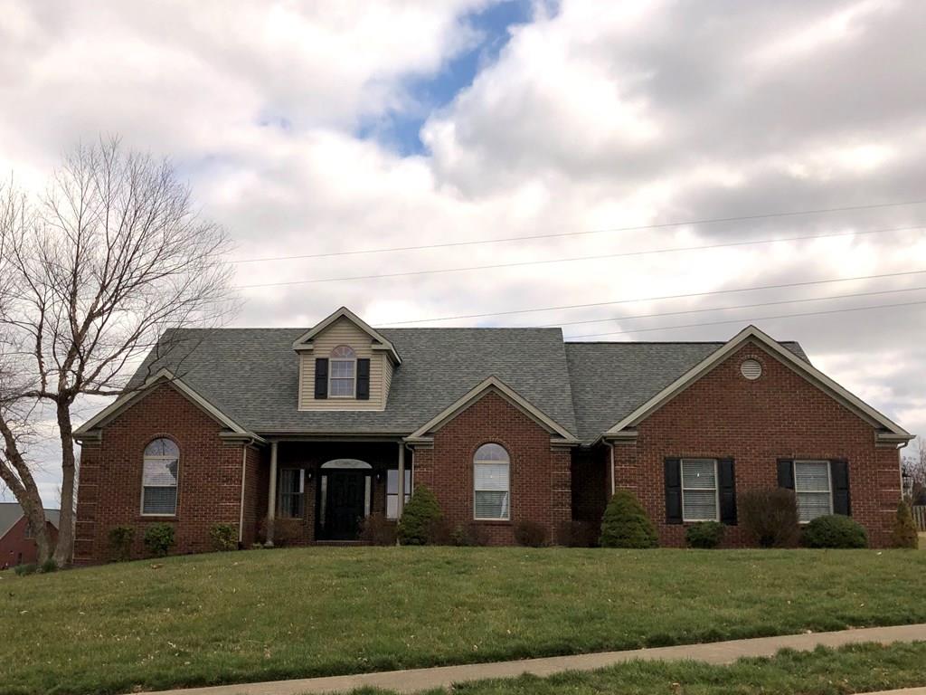 4561 Oakhurst Bent, Owensboro, Kentucky 42303, 4 Bedrooms Bedrooms, ,2 BathroomsBathrooms,Single Family Residence,For Sale,Oakhurst Bent,78545