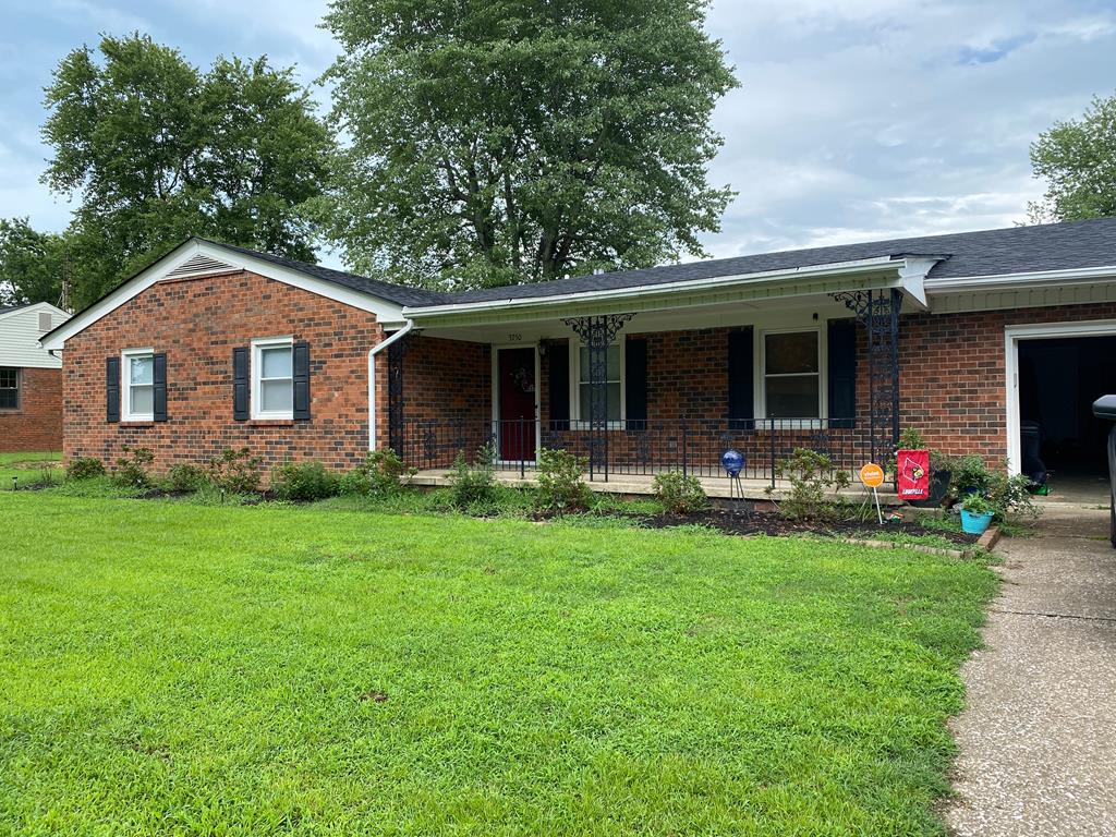 3750 Locust Hill West, Owensboro, Kentucky 42303, 3 Bedrooms Bedrooms, ,2 BathroomsBathrooms,Single Family Residence,For Sale,Locust Hill West,79512
