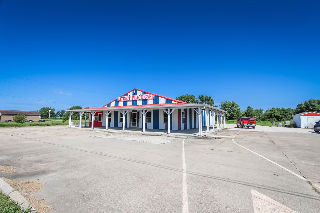 8210 HWY 60W, Lewisport, Kentucky 42351, ,Retail,For Sale,HWY 60W,79580