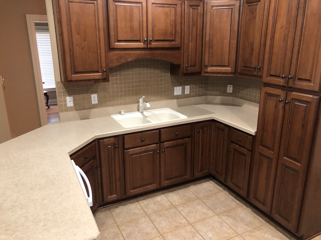 4610 Arborgate Dr, Owensboro, Kentucky 42303, 3 Bedrooms Bedrooms, ,2 BathroomsBathrooms,Single Family Residence,For Sale,Arborgate Dr,80314