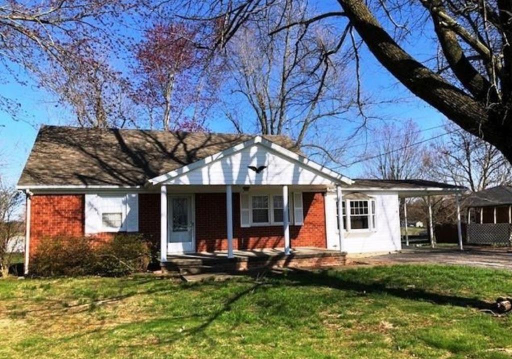 354 Everett Cherry Ln, Calhoun, Kentucky 42327, 3 Bedrooms Bedrooms, ,1 BathroomBathrooms,Single Family Residence,For Sale,Everett Cherry Ln,81027